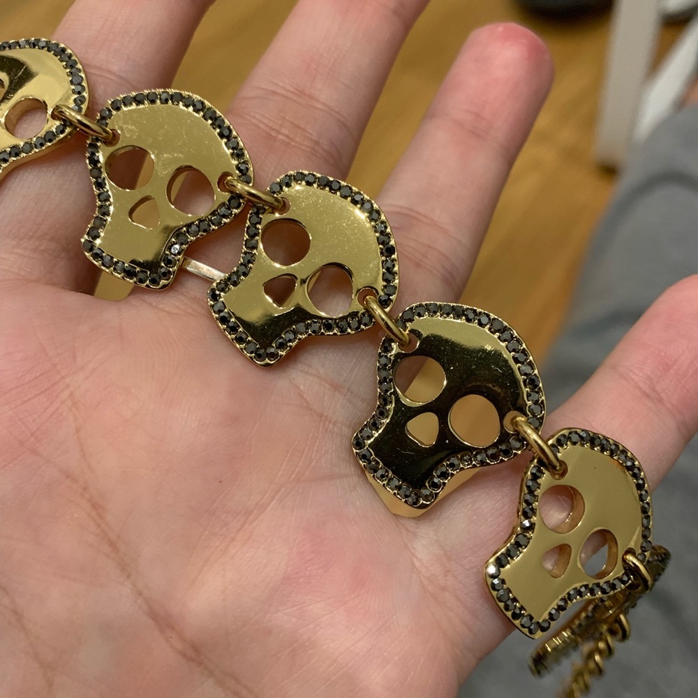 Bauble bar gold skull bracelet